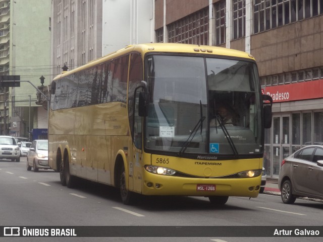 Viação Itapemirim 5865 na cidade de Vitória, Espírito Santo, Brasil, por Artur Galvao. Número da foto: #9644425.