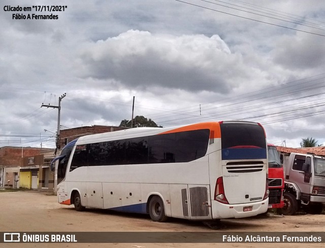 Ônibus Particulares 0813 na cidade de Santa Rita, Paraíba, Brasil, por Fábio Alcântara Fernandes. ID da foto: 9646561.