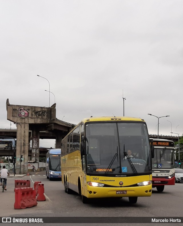 Viação Itapemirim 7001 na cidade de Rio de Janeiro, Rio de Janeiro, Brasil, por Marcelo Horta. ID da foto: 9646218.