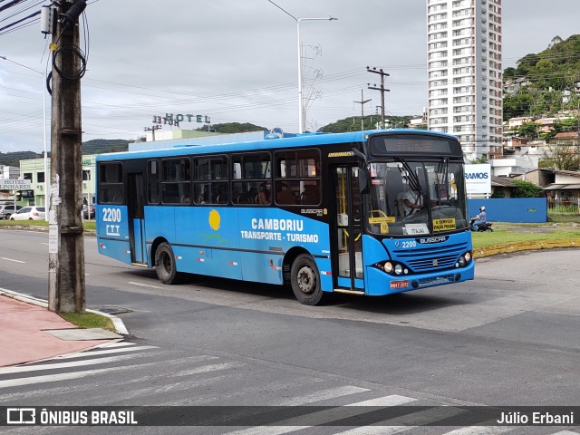 CTT - Camboriú Transporte e Turismo 2200 na cidade de Itajaí, Santa Catarina, Brasil, por Júlio Erbani. Número da foto: #9648878.