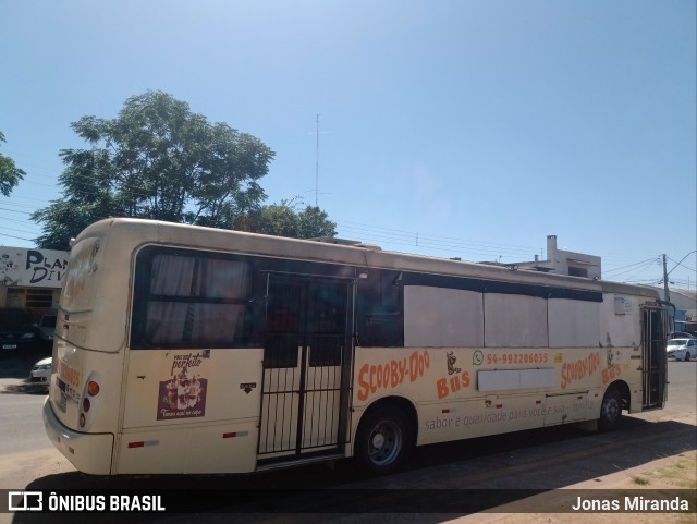 Ônibus Particulares  na cidade de Santana do Livramento, Rio Grande do Sul, Brasil, por Jonas Miranda. Número da foto: #9648967.