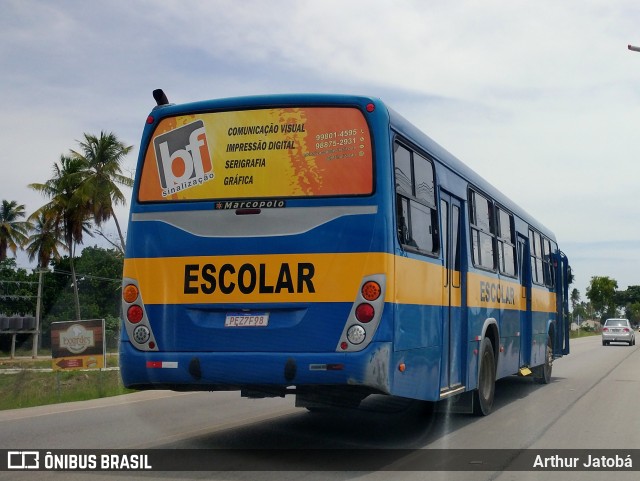 Ônibus Particulares 111 na cidade de Marechal Deodoro, Alagoas, Brasil, por Arthur Jatobá. Número da foto: #9651306.