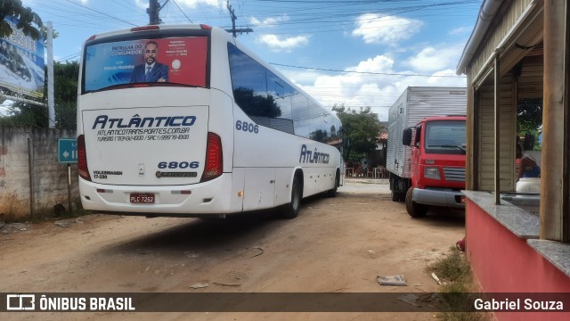 ATT - Atlântico Transportes e Turismo 6806 na cidade de Entre Rios, Bahia, Brasil, por Gabriel Souza. ID da foto: 9651613.