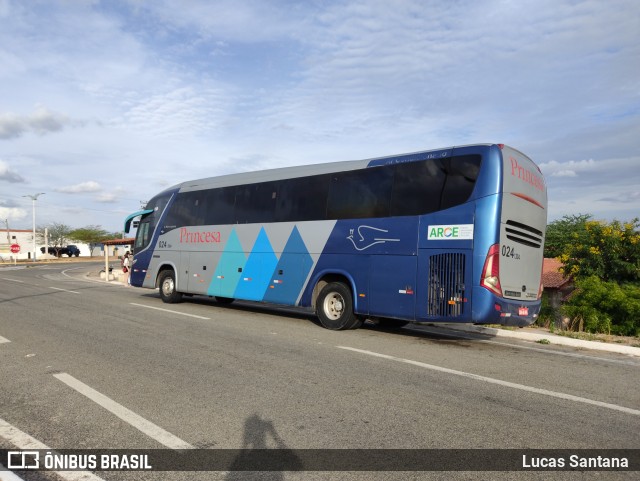 Viação Princesa dos Inhamuns 304 na cidade de Tauá, Ceará, Brasil, por Lucas Santana . ID da foto: 9652416.