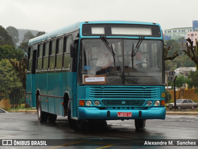 Santa Helena Turismo 100 na cidade de São Miguel do Oeste, Santa Catarina, Brasil, por Alexandre M.  Sanches. ID da foto: 9654253.