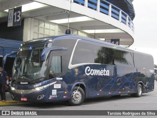 Viação Cometa 719613 na cidade de Aparecida, São Paulo, Brasil, por Tarcisio Rodrigues da Silva. Número da foto: #9652790.