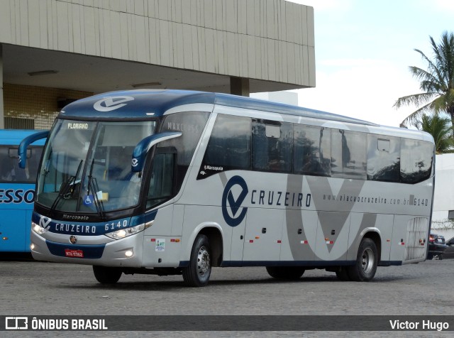 Viação Cruzeiro 6140 na cidade de Caruaru, Pernambuco, Brasil, por Victor Hugo. Número da foto: #9655143.