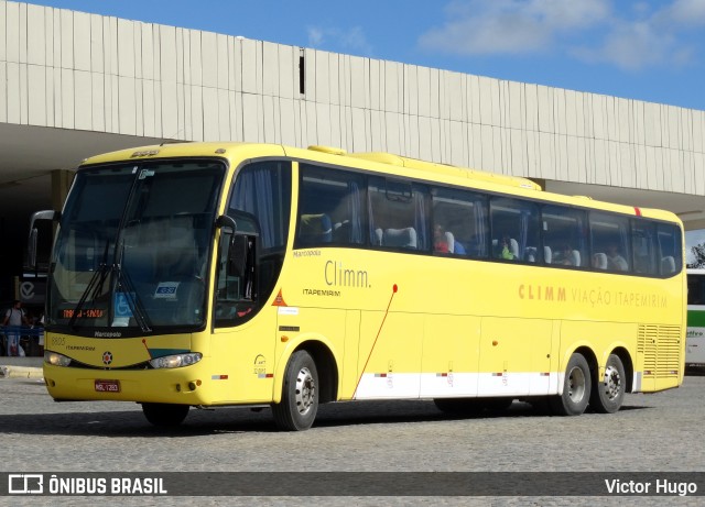 Viação Itapemirim 8805 na cidade de Caruaru, Pernambuco, Brasil, por Victor Hugo. Número da foto: #9655144.