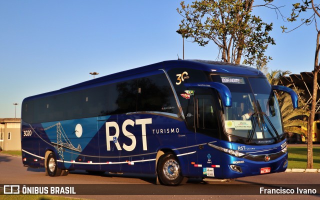 RST Turismo 3020 na cidade de Florianópolis, Santa Catarina, Brasil, por Francisco Ivano. ID da foto: 9660168.