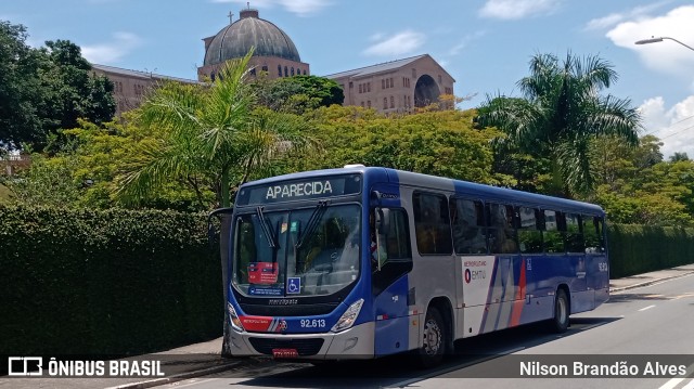 Empresa de Ônibus Pássaro Marron 92.613 na cidade de Aparecida, São Paulo, Brasil, por Nilson Brandão Alves. Número da foto: #9659222.