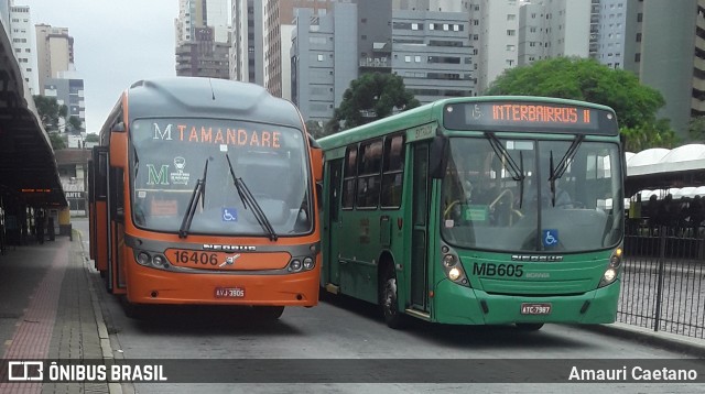 Auto Viação Mercês MB605 na cidade de Curitiba, Paraná, Brasil, por Amauri Caetano. Número da foto: #9659885.