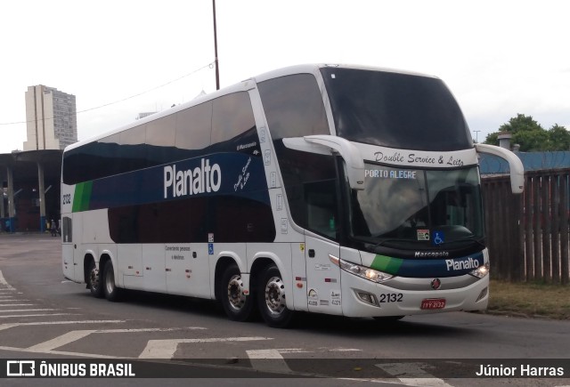 Planalto Transportes 2132 na cidade de Porto Alegre, Rio Grande do Sul, Brasil, por Júnior Harras. Número da foto: #9660602.