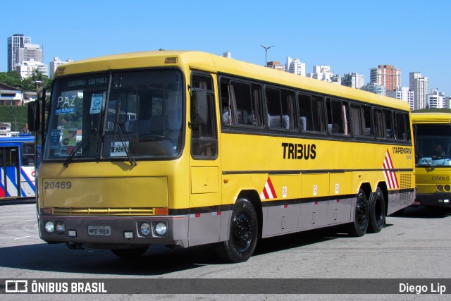 Ônibus Particulares 20469 na cidade de São Paulo, São Paulo, Brasil, por Diego Lip. Número da foto: #9661579.