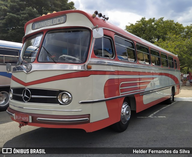 Mercedes-Benz Monobloco O-321 na cidade de São Paulo, São Paulo, Brasil, por Helder Fernandes da Silva. ID da foto: 9661574.