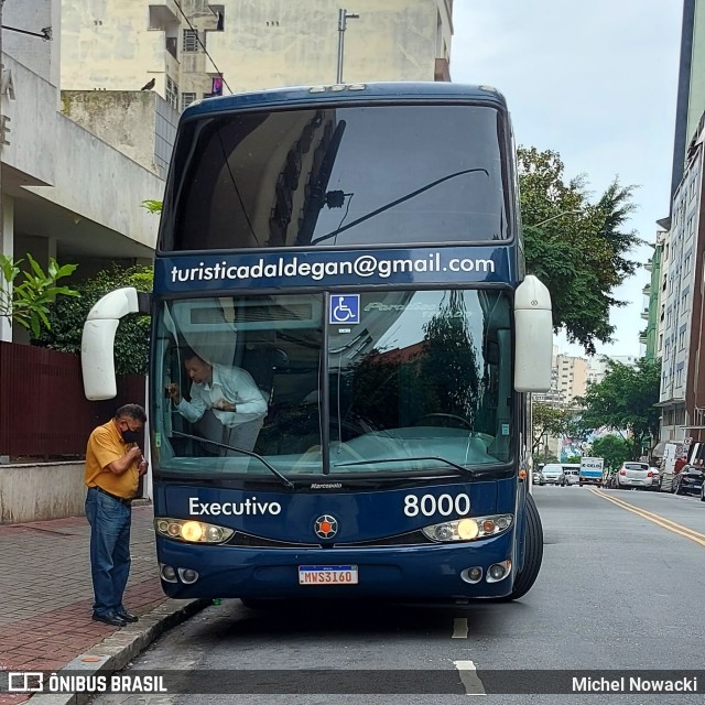 Daldegan Turismo 8000 na cidade de São Paulo, São Paulo, Brasil, por Michel Nowacki. Número da foto: #9661034.