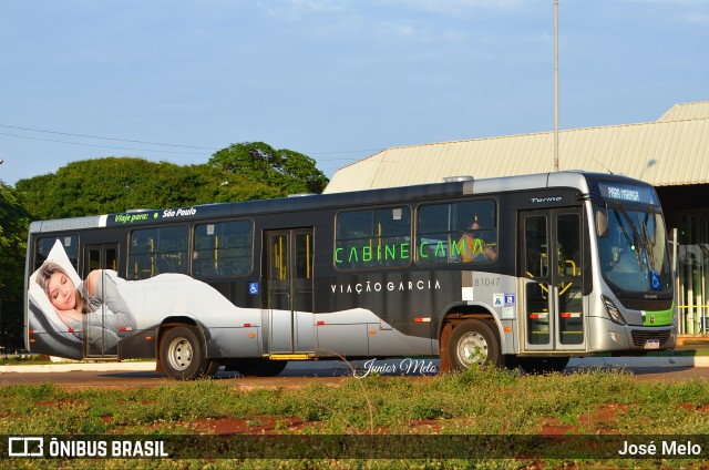 Viação Garcia 81047 na cidade de Maringá, Paraná, Brasil, por José Melo. ID da foto: 9662771.