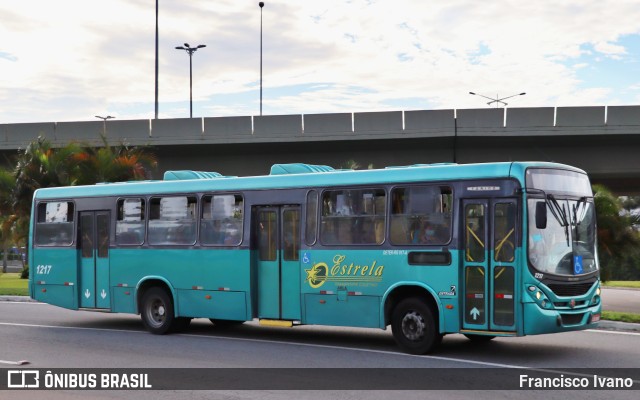 Transporte Coletivo Estrela 1217 na cidade de Florianópolis, Santa Catarina, Brasil, por Francisco Ivano. ID da foto: 9661676.