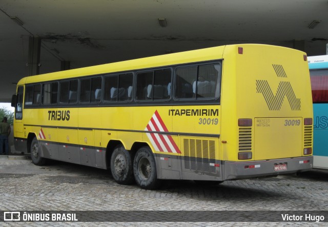 Viação Itapemirim 30019 na cidade de Caruaru, Pernambuco, Brasil, por Victor Hugo. ID da foto: 9665397.