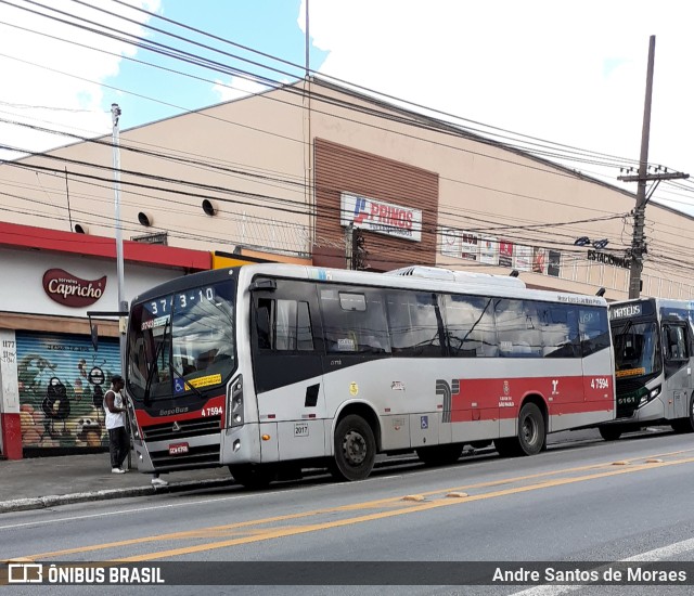 Pêssego Transportes 4 7594 na cidade de São Paulo, São Paulo, Brasil, por Andre Santos de Moraes. ID da foto: 9667214.