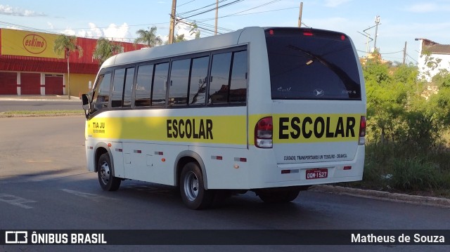 Escolares 1527 na cidade de Luziânia, Goiás, Brasil, por Matheus de Souza. Número da foto: #9667689.