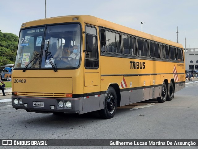 Ônibus Particulares 20469 na cidade de São Paulo, São Paulo, Brasil, por Guilherme Lucas Martins De Assunção. Número da foto: #9672414.