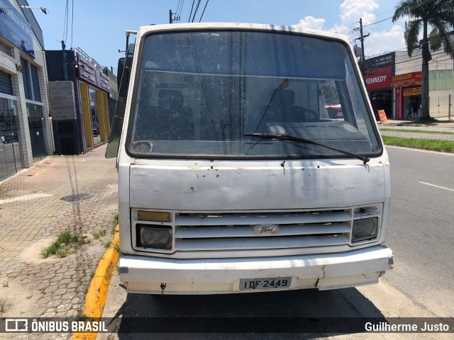 Ônibus Particulares 2449 na cidade de Praia Grande, São Paulo, Brasil, por Guilherme Justo. ID da foto: 9669569.