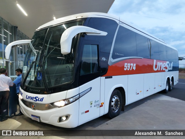 Unesul de Transportes 5974 na cidade de Francisco Beltrão, Paraná, Brasil, por Alexandre M.  Sanches. Número da foto: #9619205.