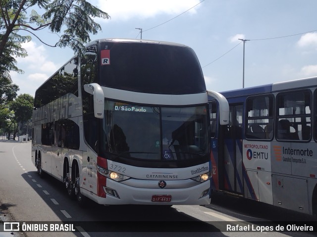 Auto Viação Catarinense 3722 na cidade de São Paulo, São Paulo, Brasil, por Rafael Lopes de Oliveira. ID da foto: 9616675.