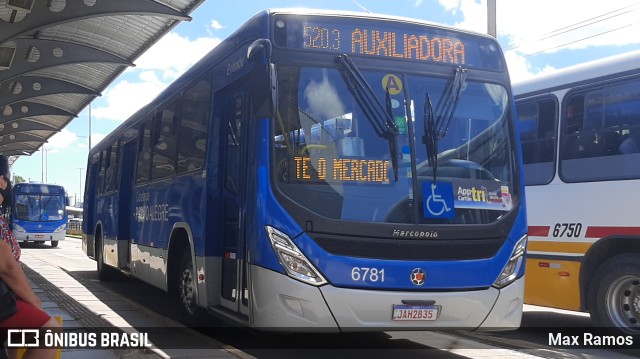 SOPAL - Sociedade de Ônibus Porto-Alegrense Ltda. 6781 na cidade de Porto Alegre, Rio Grande do Sul, Brasil, por Max Ramos. Número da foto: #9617814.