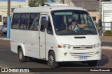 Ônibus Particulares  na cidade de Tramandaí, Rio Grande do Sul, Brasil, por Andreo Bernardo. Número da foto: #9674788.