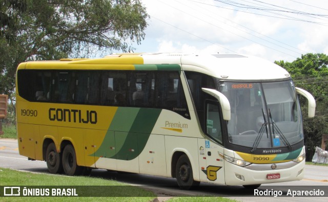 Empresa Gontijo de Transportes 19090 na cidade de Conselheiro Lafaiete, Minas Gerais, Brasil, por Rodrigo  Aparecido. ID da foto: 9676378.