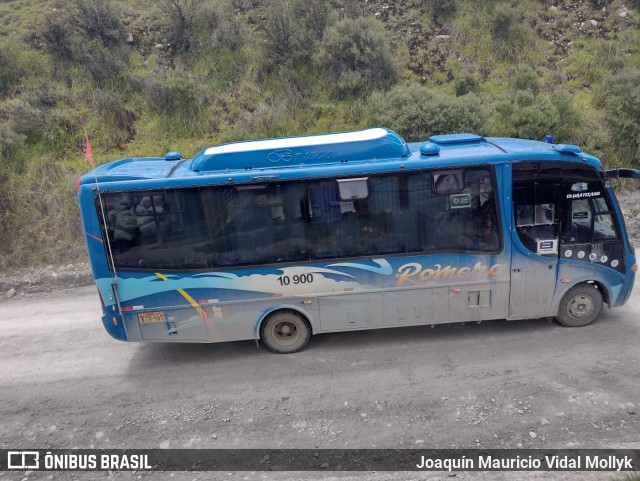 Turismo Romero 10900 na cidade de Áncash, Peru, por Joaquín Mauricio Vidal Mollyk. ID da foto: 9676774.