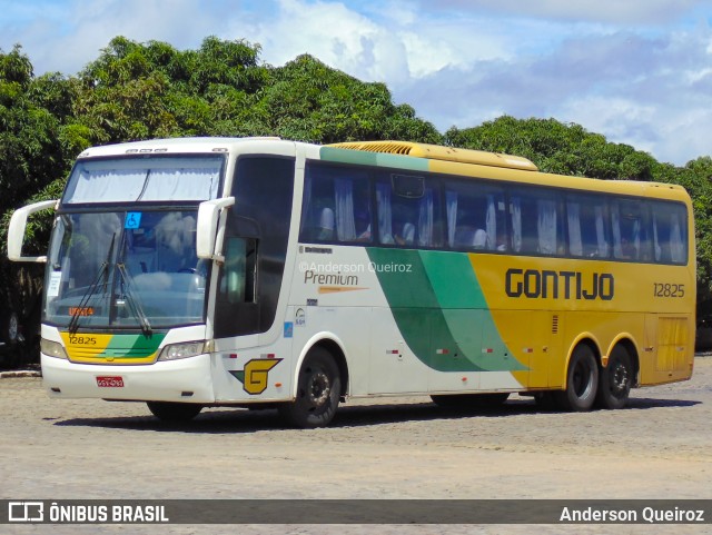 Empresa Gontijo de Transportes 12825 na cidade de Vitória da Conquista, Bahia, Brasil, por Anderson Queiroz. ID da foto: 9676335.