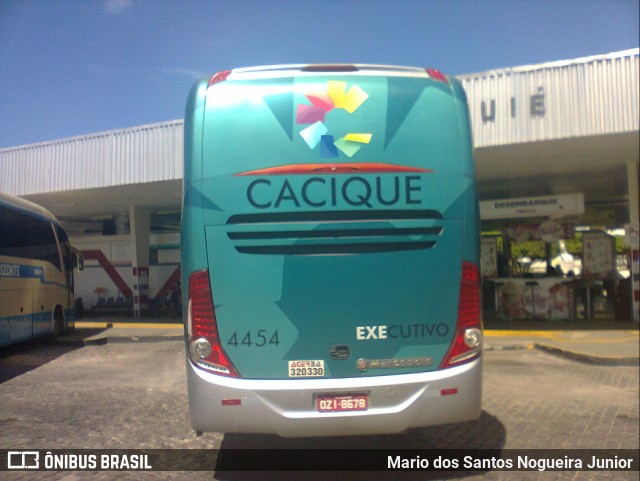 Cacique Transportes 4454 na cidade de Jequié, Bahia, Brasil, por Mario dos Santos Nogueira Junior. Número da foto: #9677058.