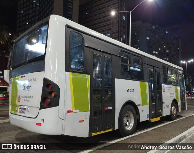 Otrantur Transporte e Turismo 51-380 na cidade de São Vicente, São Paulo, Brasil, por Andrey  Soares Vassão. Número da foto: #9677997.