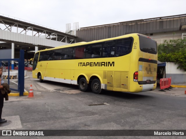 Viação Itapemirim 8915 na cidade de Rio de Janeiro, Rio de Janeiro, Brasil, por Marcelo Horta. ID da foto: 9677664.