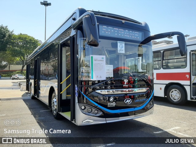 SPTrans - São Paulo Transporte AZURE A 12 BR na cidade de São Paulo, São Paulo, Brasil, por JULIO SILVA. Número da foto: #9681682.