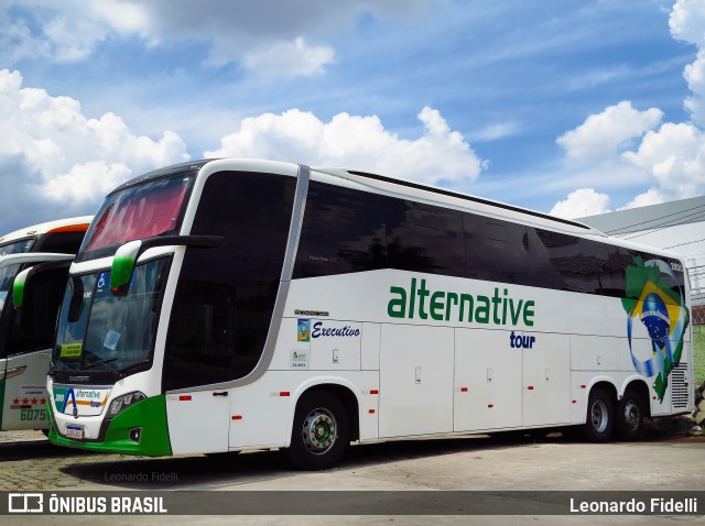 Alternative Tour 2800 na cidade de São Paulo, São Paulo, Brasil, por Leonardo Fidelli. Número da foto: #9684662.