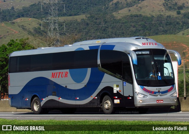 Mitur Turismo e Transportadora Turística 5020 na cidade de Roseira, São Paulo, Brasil, por Leonardo Fidelli. ID da foto: 9684729.