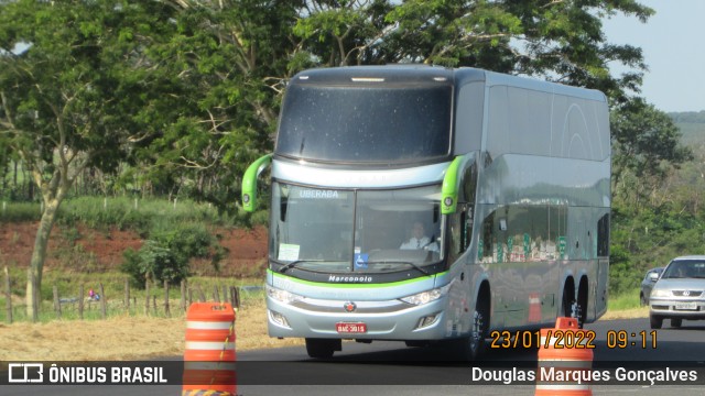 Viação Garcia 8802 na cidade de Conceição das Alagoas, Minas Gerais, Brasil, por Douglas Marques Gonçalves. ID da foto: 9687940.