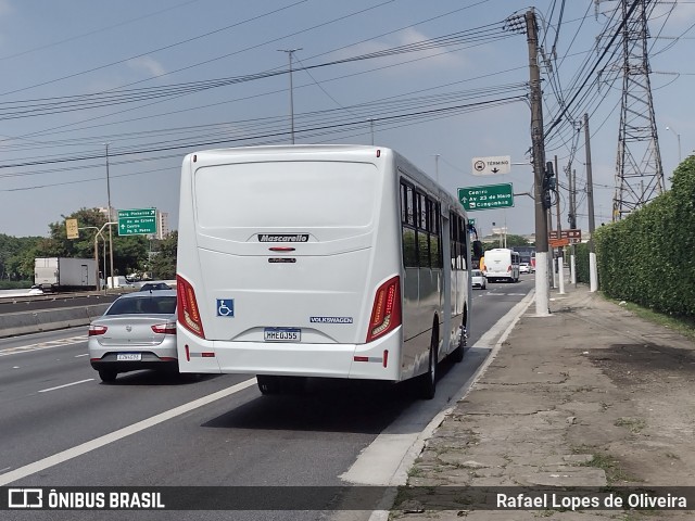Ônibus Particulares 0J55 na cidade de São Paulo, São Paulo, Brasil, por Rafael Lopes de Oliveira. Número da foto: #9689509.