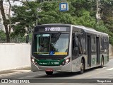 Via Sudeste Transportes S.A. 5 1080 na cidade de São Paulo, São Paulo, Brasil, por Thiago Lima. ID da foto: :id.