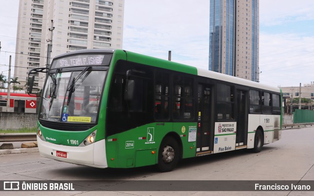 Viação Santa Brígida 1 1961 na cidade de São Paulo, São Paulo, Brasil, por Francisco Ivano. Número da foto: #9696300.