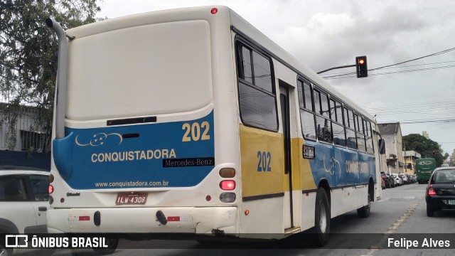 Viação Nossa Senhora Conquistadora 202 na cidade de Pelotas, Rio Grande do Sul, Brasil, por Felipe Alves. Número da foto: #9696018.