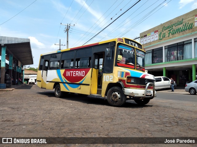 Interno De Ita 102 na cidade de Itá, Central, Paraguai, por José Paredes. Número da foto: #9696214.