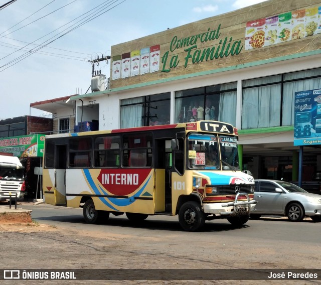 Interno De Ita 101 na cidade de Itá, Central, Paraguai, por José Paredes. Número da foto: #9696212.