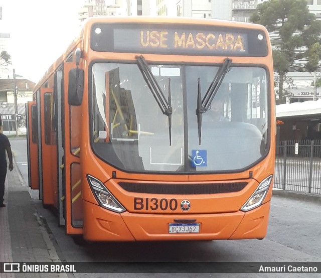 Transporte Coletivo Glória BI300 na cidade de Curitiba, Paraná, Brasil, por Amauri Caetano. ID da foto: 9699771.