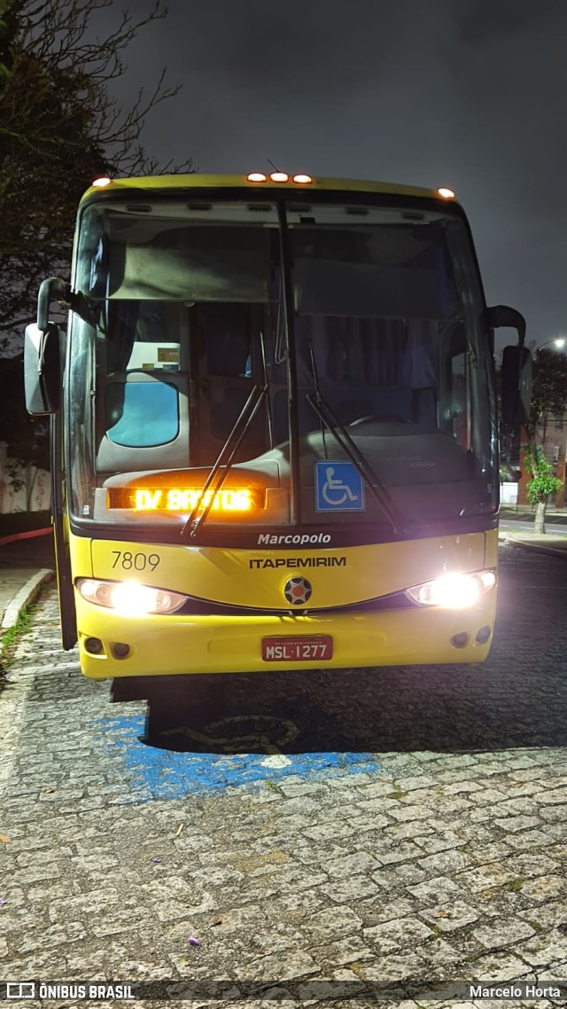Viação Itapemirim 7809 na cidade de Minas Gerais, Brasil, por Marcelo Horta. Número da foto: #9699200.