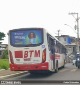 BTM - Bahia Transportes Metropolitanos 310 na cidade de Salvador, Bahia, Brasil, por Gabriel Guimarães. ID da foto: :id.