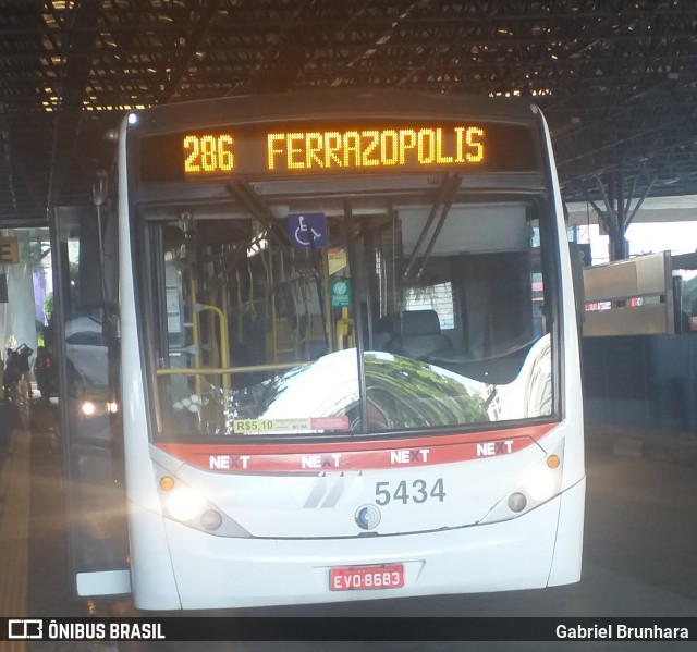Next Mobilidade - ABC Sistema de Transporte 5434 na cidade de Santo André, São Paulo, Brasil, por Gabriel Brunhara. Número da foto: #9620999.